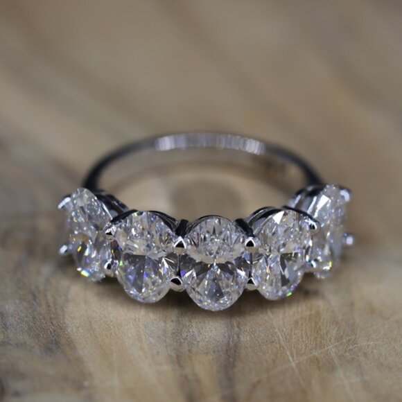 5.00 Carat Oval Lab-Grown Diamond Half Eternity Band 14K White Gold IGI Certifie - Picture 2 of 8